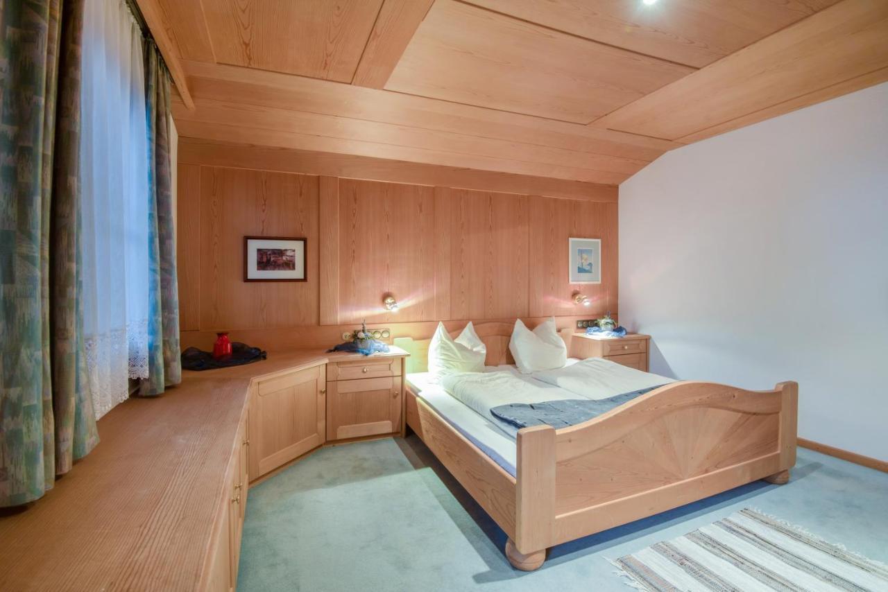Apartments Christa App A オルティゼーイ エクステリア 写真